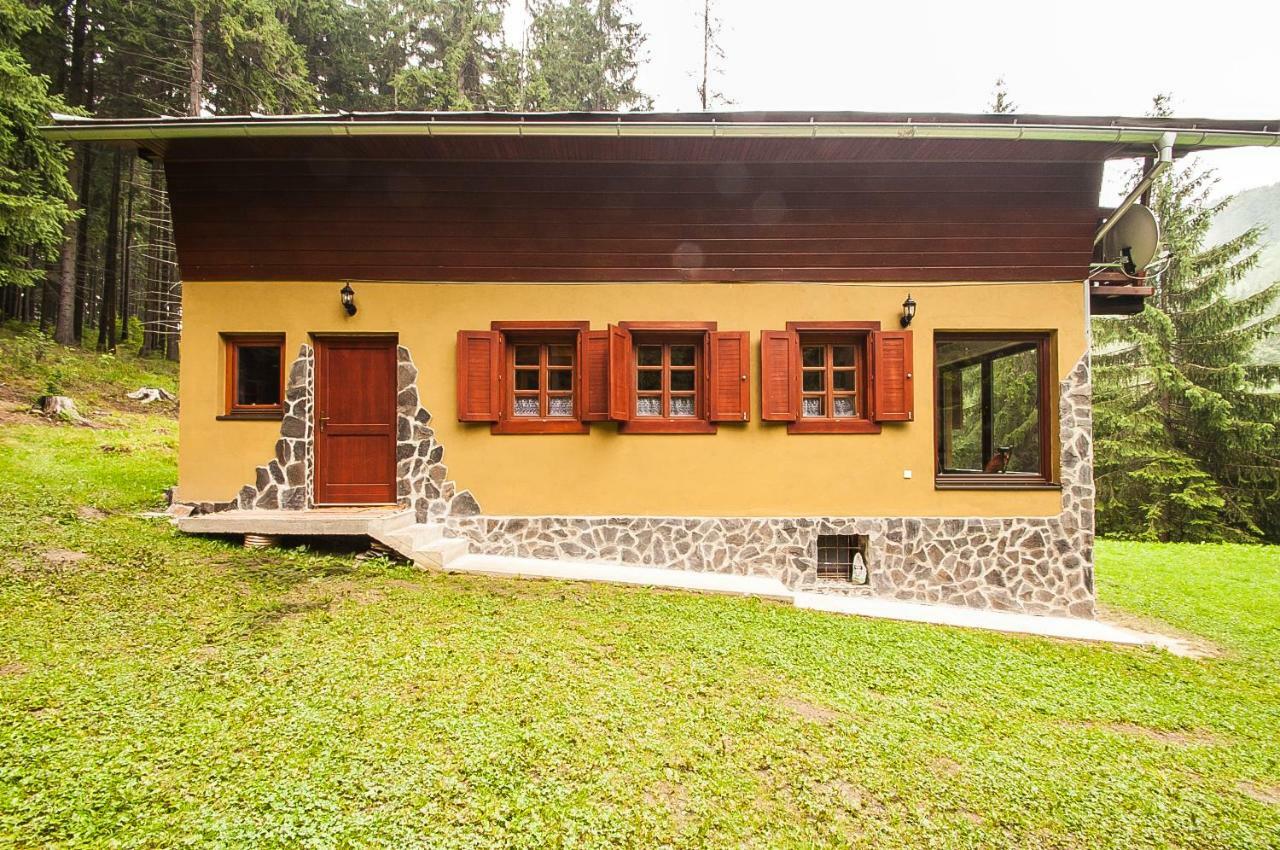Villa Ujastraba Vychodna Exterior foto