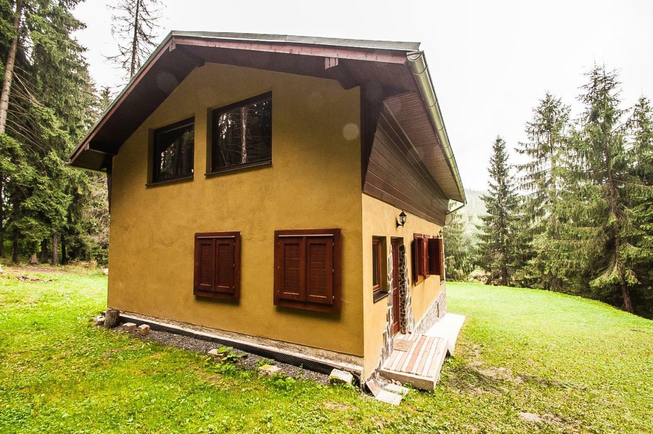 Villa Ujastraba Vychodna Exterior foto